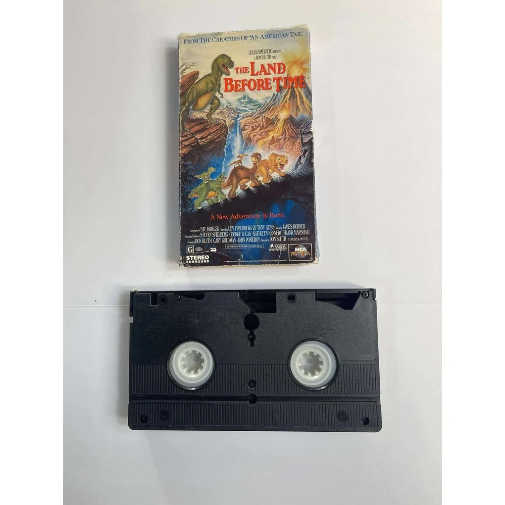 The Land Before Time VHS Tape‎ – MCA Universal – Original Clamshell – Tested